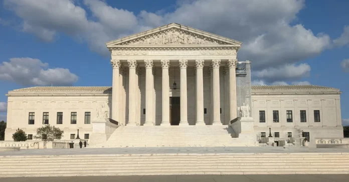 Ανώτατο Δικαστήριο εξετάζει τη νομιμότητα των «dragnets» τοποθεσίας smartphone