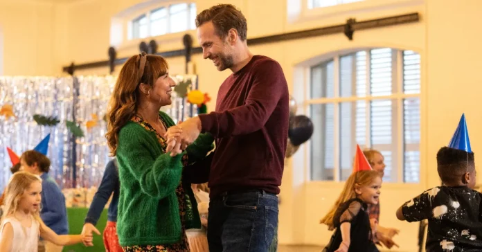 Η κωμωδία της Apple TV με το 96% Rotten Tomatoes επιστρέφει σύντομα