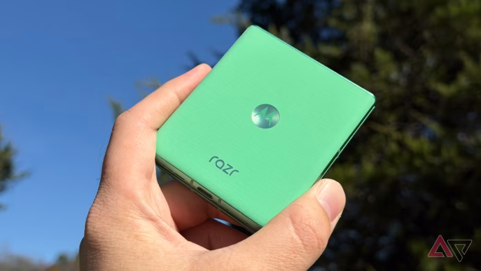 Η Motorola μόλις ανακοίνωσε τα νέα Razrs, αλλά αυτό είναι αυτό που θα αγόραζα αυτή τη στιγμή