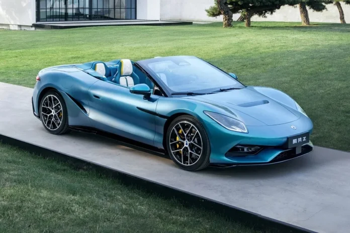 Το Denza Z της BYD με πάνω από 1.000 ίππους κάνει ευρωπαϊκό ντεμπούτο στο Goodwood - Cars