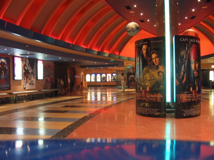 Χόλιγουντ: Το εισιτήριο σινεμά των 50 δολαρίων είναι εδώ -