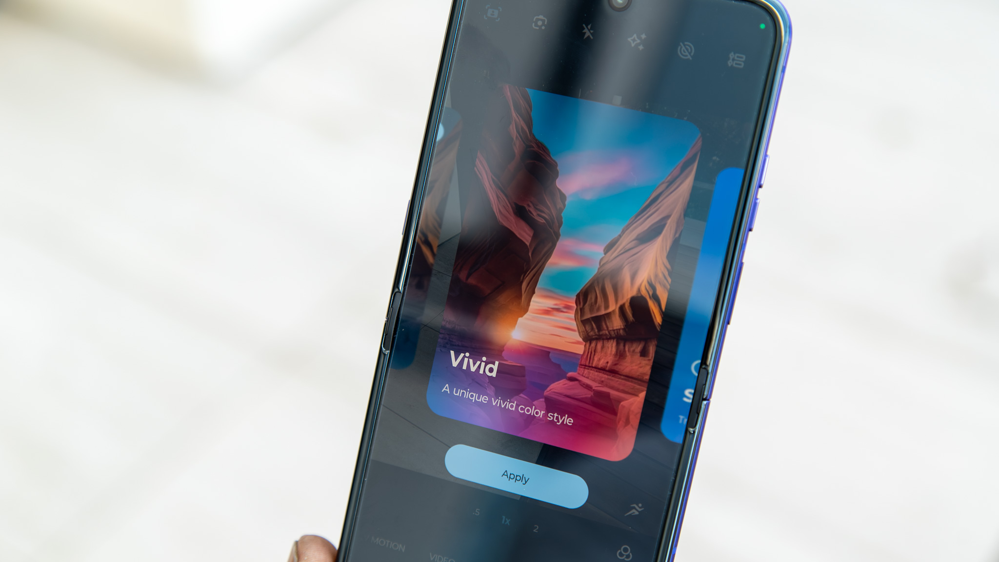Motorola Razr Ultra 2026 Vivid λειτουργία κάμερας