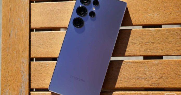 Ενημέρωση για την αποστολή Surprise της Samsung στις 2 Απριλίου