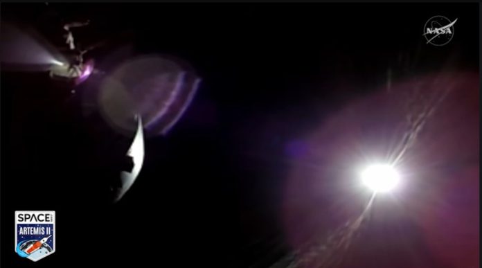 «Απίστευτη επιστροφή της Artemis II: Η Γη μας κλέβει την παράσταση!» «Απίστευτη επιστροφή της Artemis II: Η Γη μας κλέβει την παράσταση!»