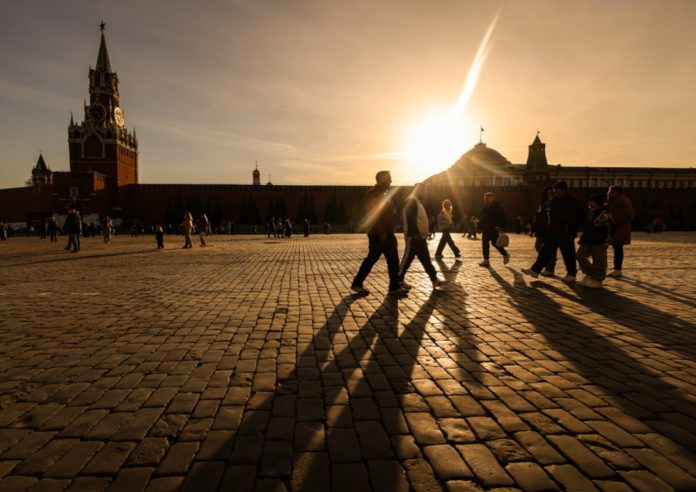 Το Κρεμλίνο κόβει το internet από τα κινητά: Φοβάται ότι δίνουν στόχους στα ουκρανικά drone, αλλά προκαλεί την οργή της ρωσικής ελίτ