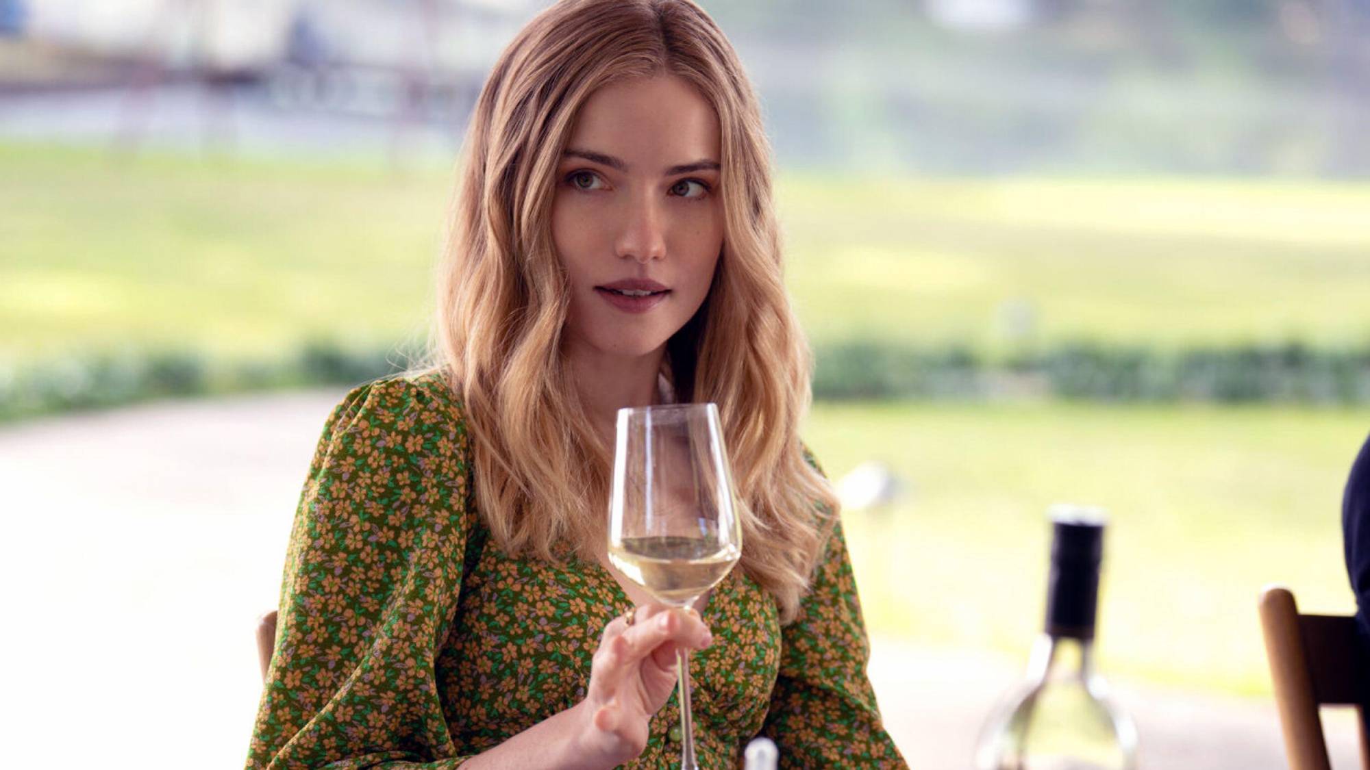 Η Willa Fitzgerald ως Jenny Davidson "Σε μετανιώνω"
