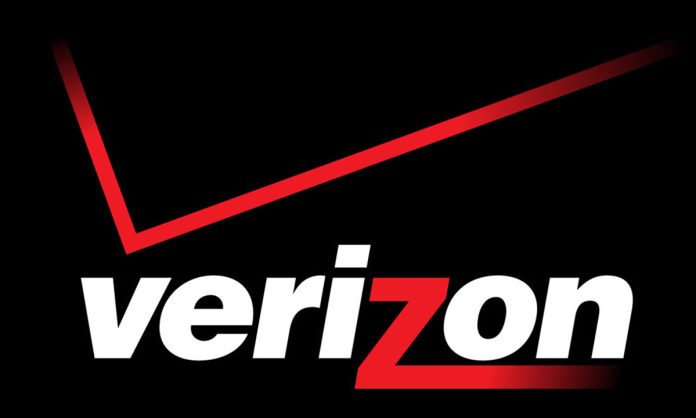 Ένας πελάτης της Verizon εξαπατήθηκε και έλαβε ένα iPad Pro 13 αξίας 1.500 δολαρίων καθώς οι απατεώνες εισπράττουν τις ειδοποιήσεις της επίσημης εφαρμογής