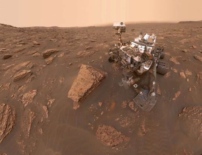 Το Curiosity αποκάλυψε πραγματικό θησαυρό οργανικών μορίων σε κρατήρα του Άρη