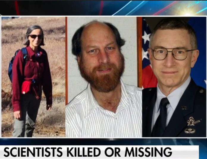 Μυστήριο και θεωρίες συνωμοσίας στις ΗΠΑ: Δέκα πυρηνικοί και διαστημικοί επιστήμονες πέθαναν ή εξαφανίστηκαν σε τρία χρόνια...Τι λέει ο Ντόναλντ Τραμπ