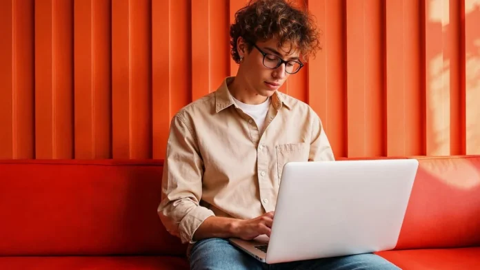 Σταματήστε να μαντεύετε ποιο μοντέλο τεχνητής νοημοσύνης είναι το καλύτερο — δοκιμάστε τα όλα ταυτόχρονα για 74,97 $