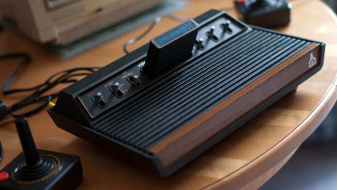 Δείτε πόσο αξίζει το αυθεντικό σας Atari 2600 σήμερα
