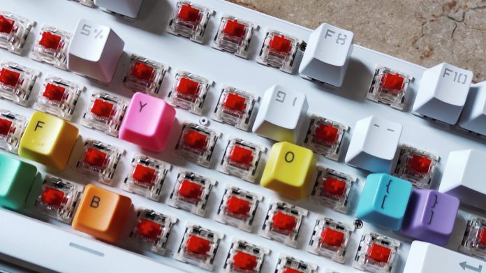 Οι διακόπτες του μηχανικού πληκτρολογίου σας πρέπει να λιπανθούν - Δείτε πόσο συχνά να το κάνετε