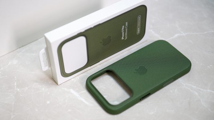 Η θήκη για iPhone της Apple 60 δολαρίων κατατάχθηκε συγκλονιστικά χαμηλή σε αυτό το τεστ στον πραγματικό κόσμο