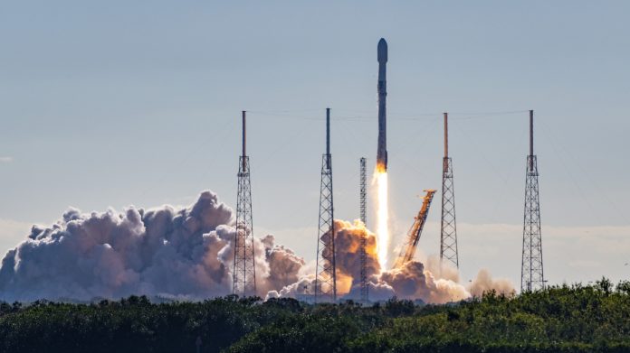 Η SpaceX θα πρέπει να πληρώσει ένα τέλος για οποιεσδήποτε μελλοντικές εκτοξεύσεις πυραύλων