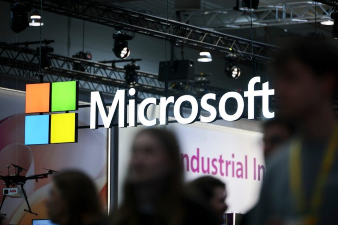 Παγκόσμια επανάσταση τώρα για να απαλλαγούμε από τις Big Tech: Ανοιχτοί κώδικες για να γλυτώσουμε όχι μόνον πολλά τρισ. αλλά και την ελευθερία μας