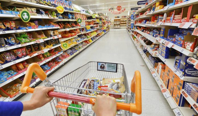 Πετρελαϊκή κρίση: Οι παγκόσμιες εταιρείες καταναλωτικών προϊόντων έτοιμες για ανατιμήσεις -