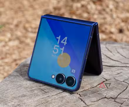 samsung-galaxy-z-flip-7-tent-hero