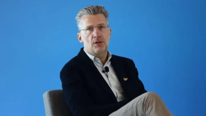 Σκέρτσος για επιτελικό κράτος: «Αντίπαλός μας είναι τα προβλήματα, ο εχθρός δεν είναι μέσα»