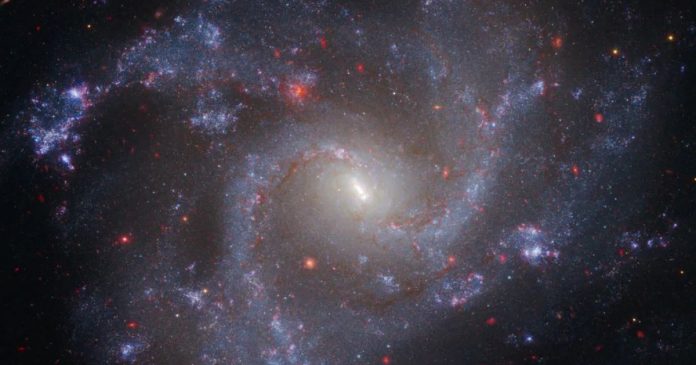 Νέα δεδομένα από το DESI: Το τέλος του Σύμπαντος υπολογίζεται πλέον στα 33,3 δις. χρονια