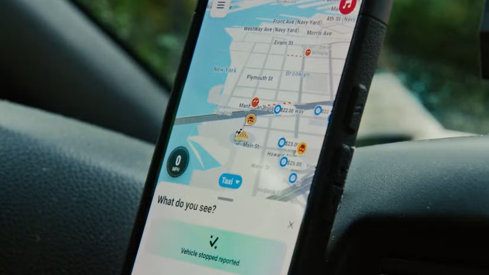 Η εφαρμογή Waze παρουσιάζει μια λειτουργία Αναφοράς συνομιλίας
