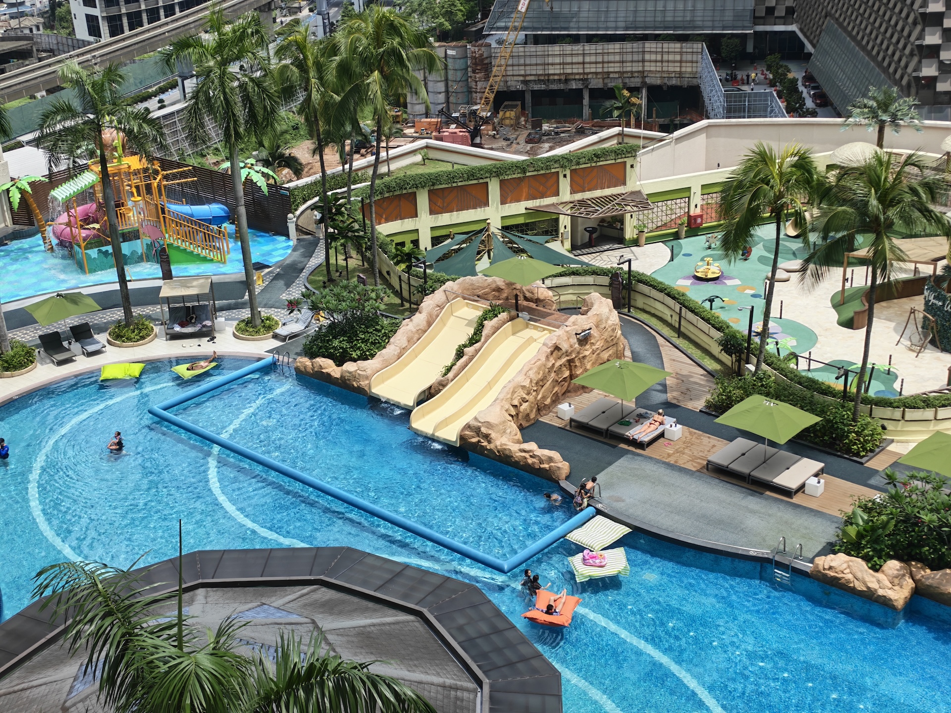 Ζουμ εικόνα που τραβήχτηκε στην Κουάλα Λουμπούρ στο Honor 600 Pro