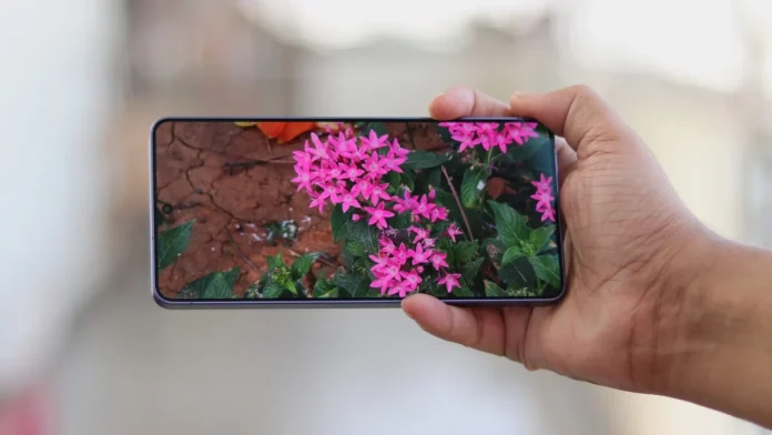 Η Samsung θα μπορούσε να είναι ο μοναδικός προμηθευτής οθονών OLED για το Apple iPhone 18